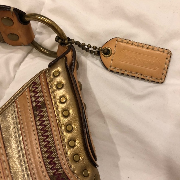 Gorgeous large studded leather coach hobo purse bag - Picture 4 of 4